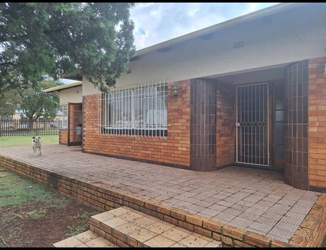 3 BEDROOM PROPERTY TO RENT IN STRUBENVALE